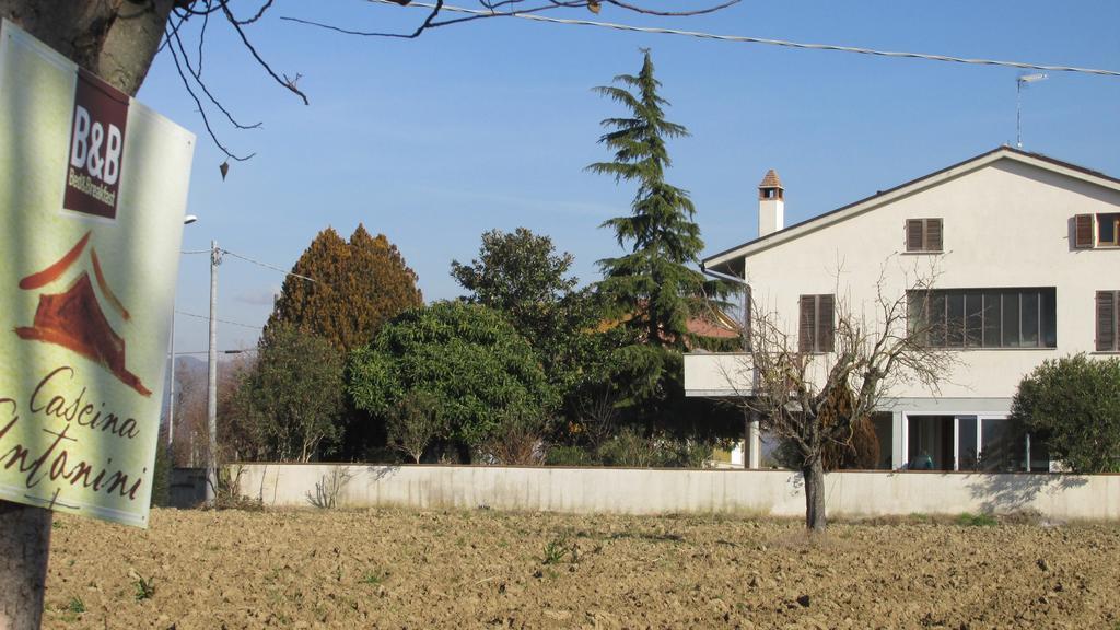 منزل الضيف فولينيو  في Cascina Antonini المظهر الخارجي الصورة